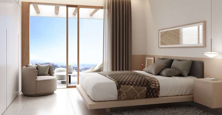 Kristina Views Manilva