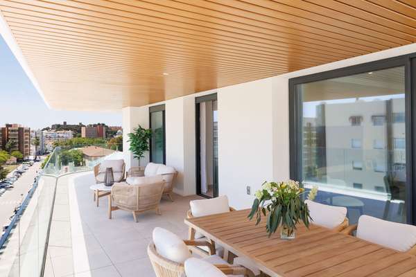 Jade Tower With Furniture