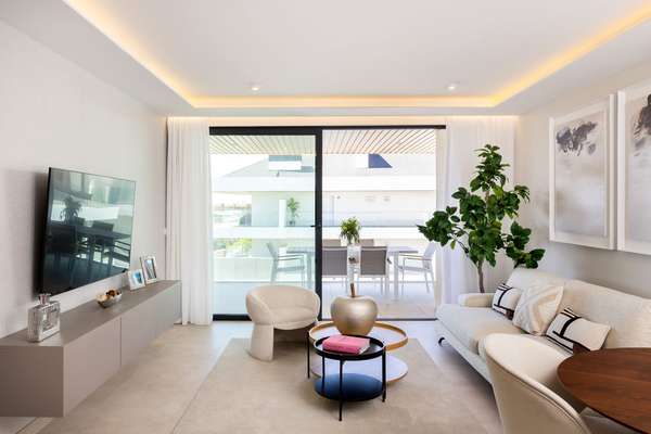 Jade Tower With Furniture