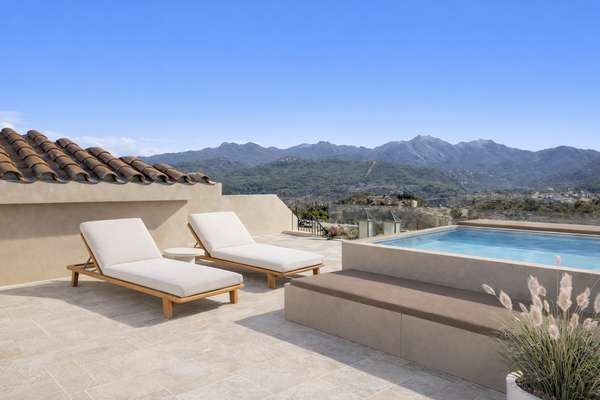 Luna Nova Residences – Adosados