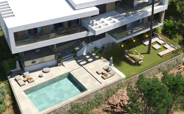 VILLA LYRA