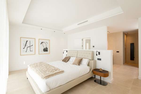 Higueron Hills Collection