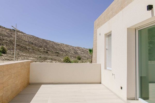 Mar Egeo II – R-19 – Semidetached Leros