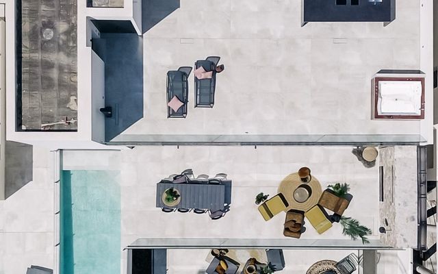 Oceanic Luxury Villas