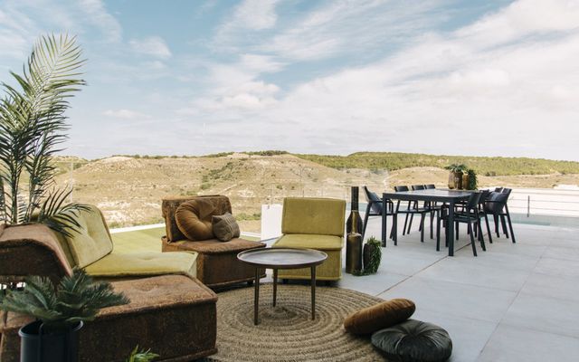 Oceanic Luxury Villas