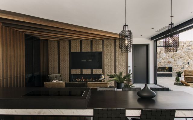 Oceanic Luxury Villas
