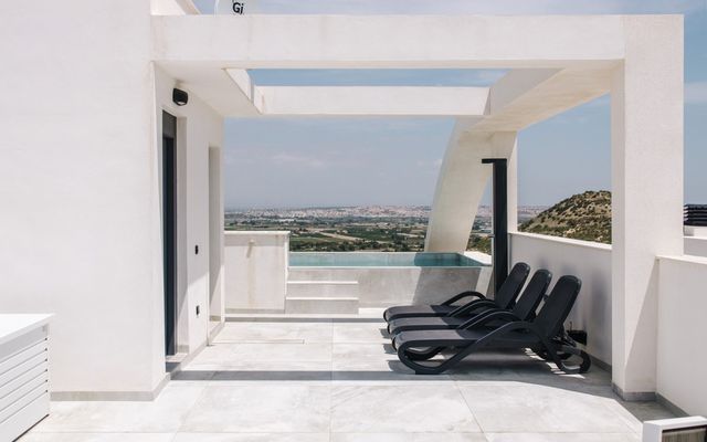 Oceanic Luxury Apartments