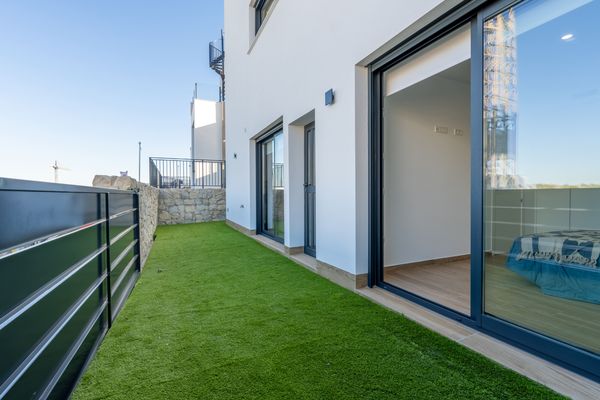 Arena Golf Villas