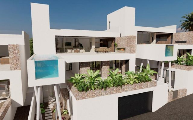 Oceanic Luxury Villas