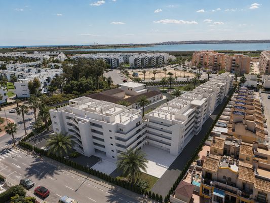 Oasis Garden El Raso