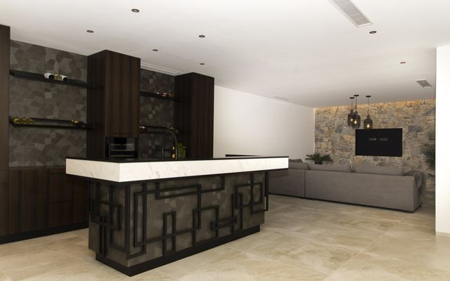 Oceanic Luxury Villas
