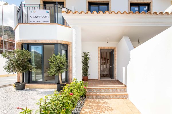 Vegasol Homes 2 – Chalets Adosados