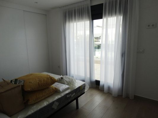 Rambla Beach Semis