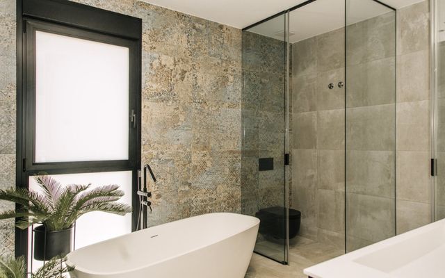Oceanic Luxury Villas