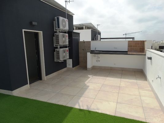 Rambla Beach Semis