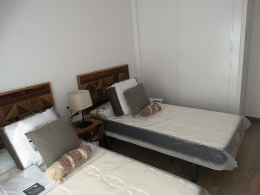Rambla Beach Semis